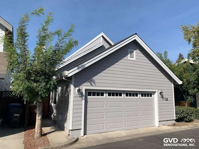 Napa home exterior with Pearl Gray HardiePlank siding and Arctic White trim, featuring new windows and clean lines