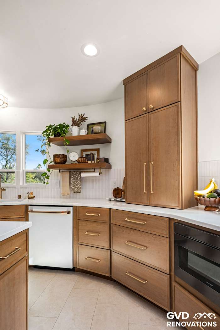 Custom Curved Kitchen Remodel