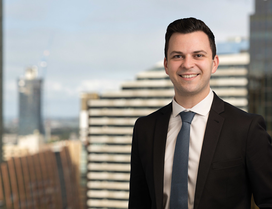 David Suric | Lander & Rogers | profile photo 