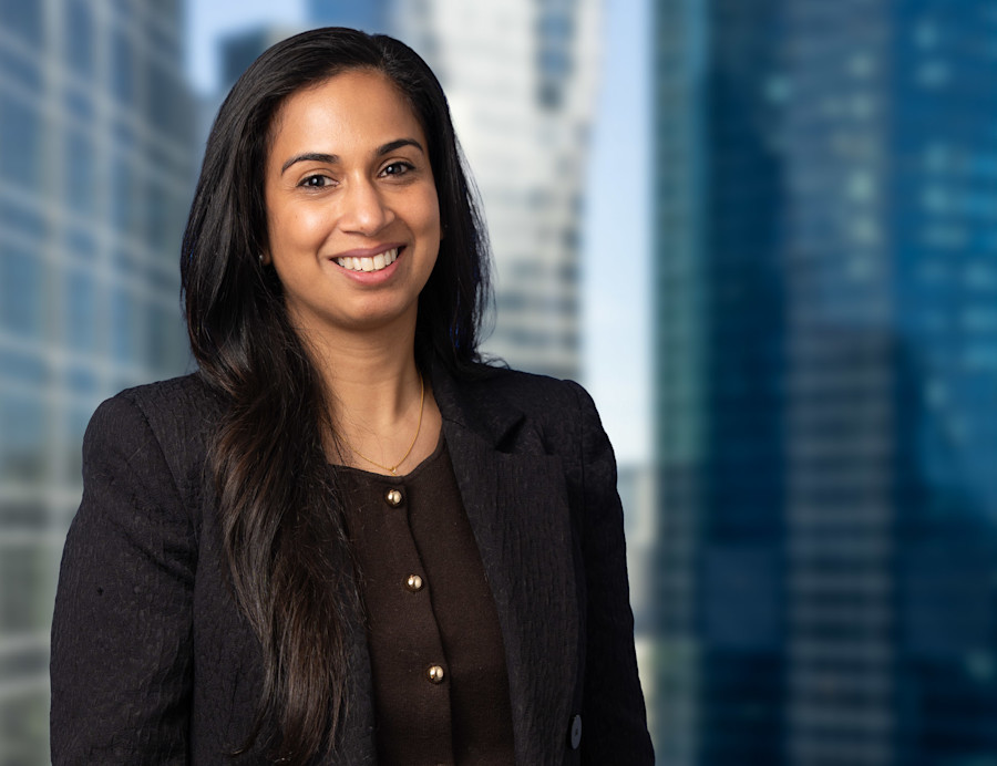 Professional photo of Anne Ariyaratnam Family Lawyer at Lander & Rogers 