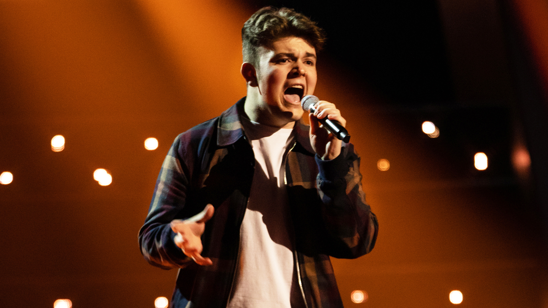 Billy Beech performs 'Falling Like The Stars' | The Voice