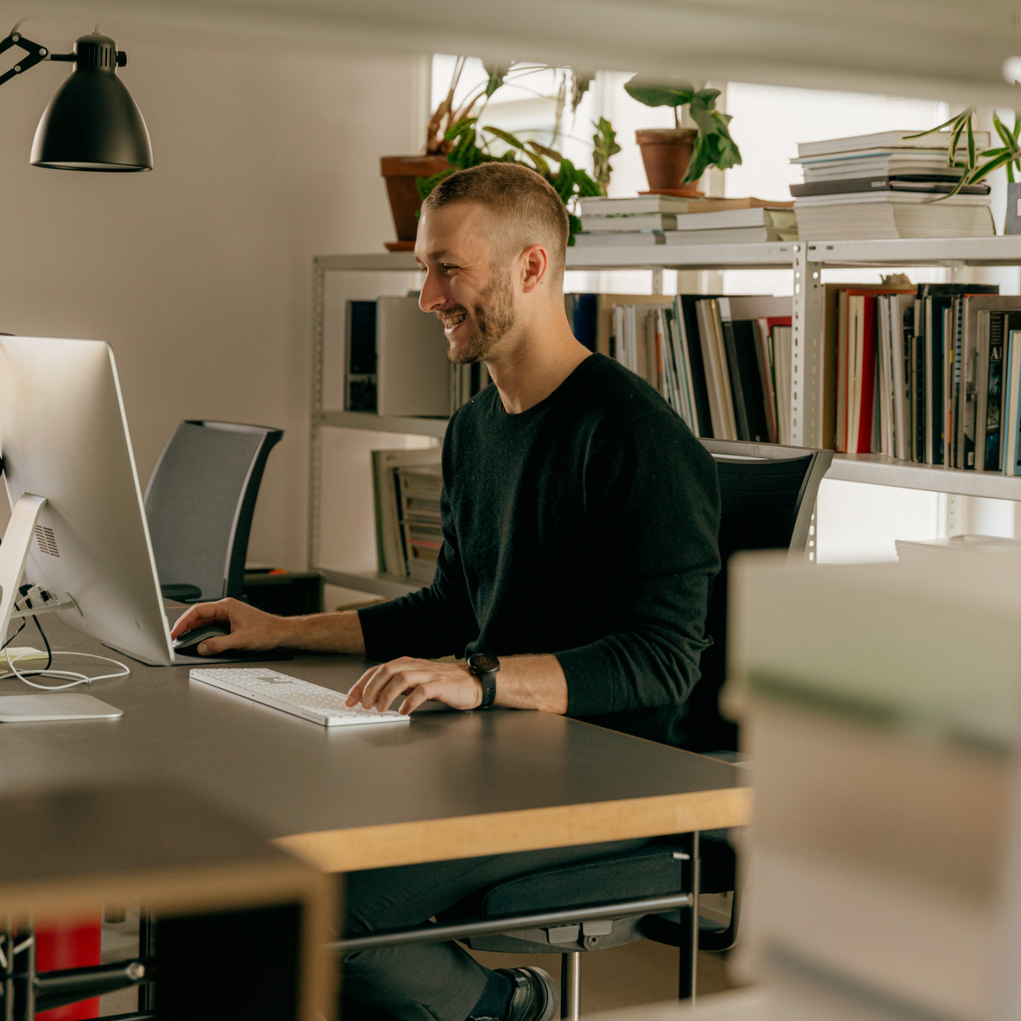 MTM's maturity index found 87% of organisations stuck in the middle stages, giving Acxiom's sales teams a diagnostic tool for consultative client conversations.