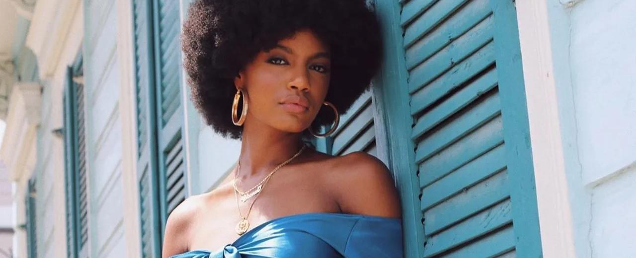 How To Use Castor Oil For Hair Growth & Thickness