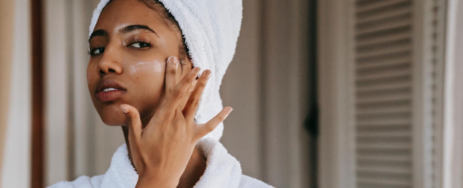 Black beauty - 7 tips for a youthful glowing skin naturally