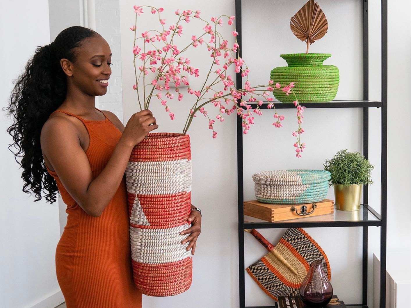 Celebrating African Culture and Craftsmanship: The Inspiring Story of this Senegalese Enrepreneur