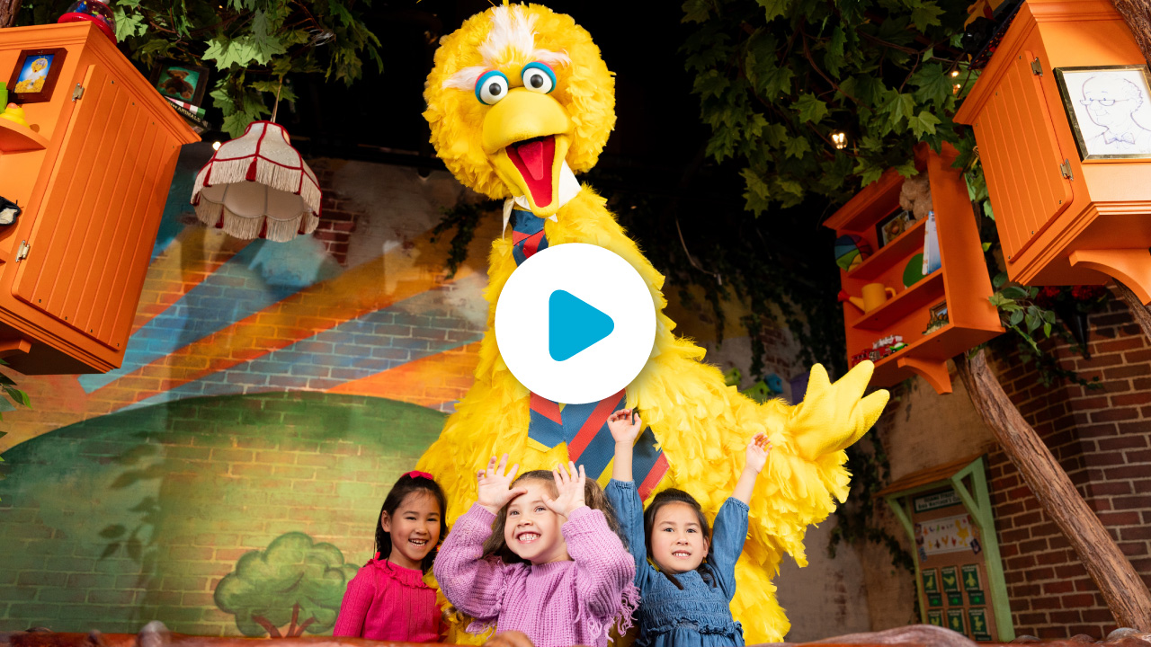 American Dream - Fantasy, Fashion, Food, Family, and Fun, image size:1280x720