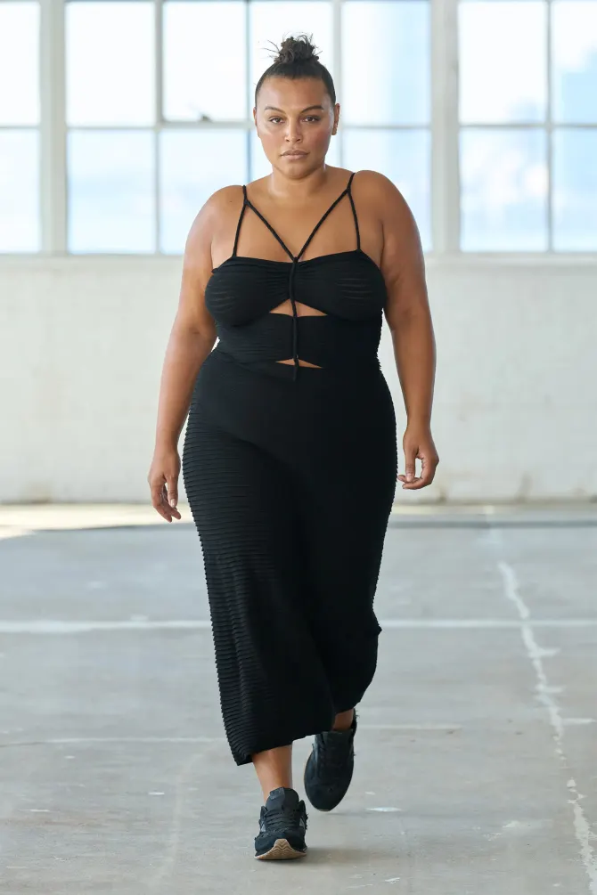 15 Plus Size Black Summer Dresses