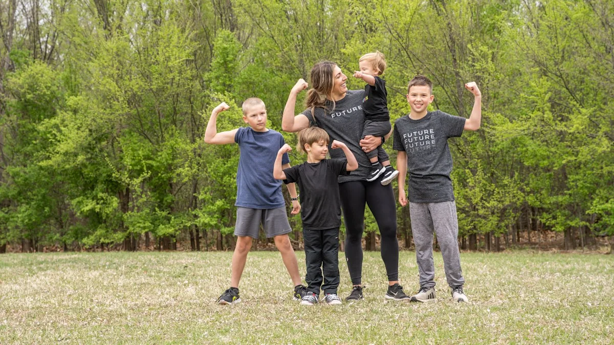 Main image for: Three months postpartum: it's time for mom to move