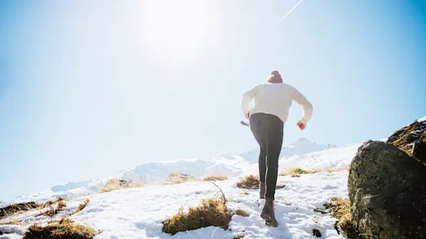 Main image for: How to comfortably dress for cold weather workouts