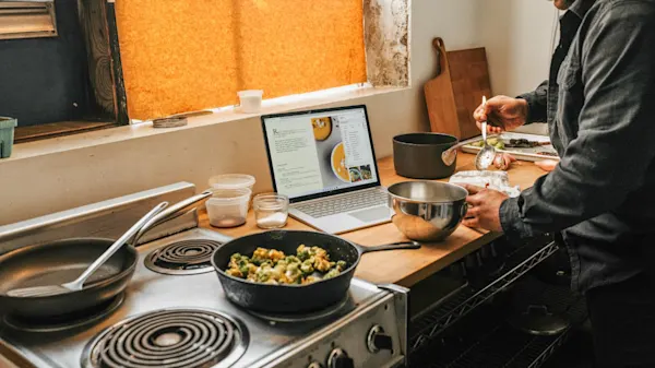 Main image for: How to stop 'dieting' and start eating to thrive