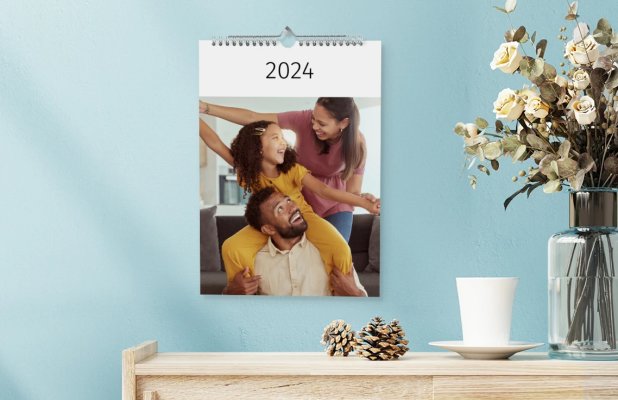 All Products / UPS Block Group / Wall Calendars 