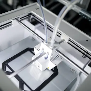 The 3D printing process up close