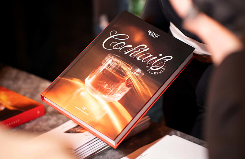 Cocktail Libro 10 anni