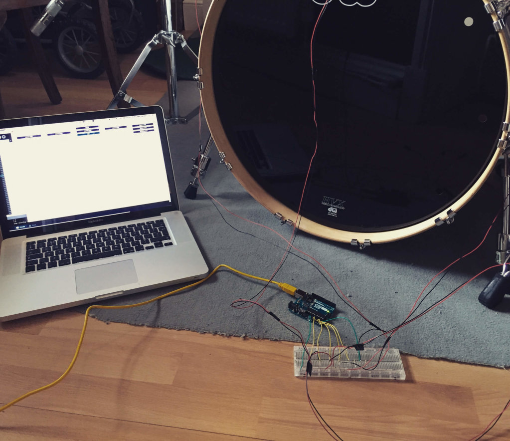 Drummer - Test setup using Processing + Arduino Uno with piezo sensors to read vibration levels from the drumkit