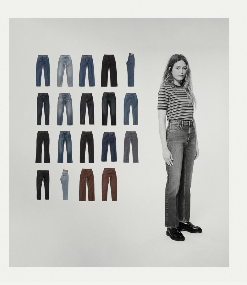 Shop women's jeans 