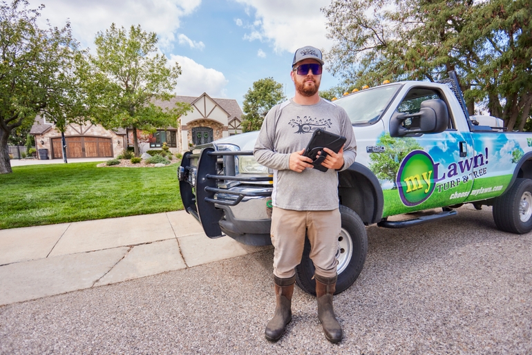 How to Market Your Lawn Care Business Featured Image