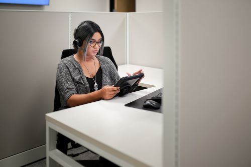 Master Cold Calling for Pest Control Sales Success Featured Image 