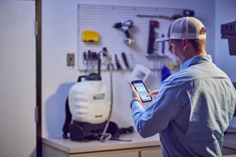 2024 Pest Control Industry Trends Featured Image