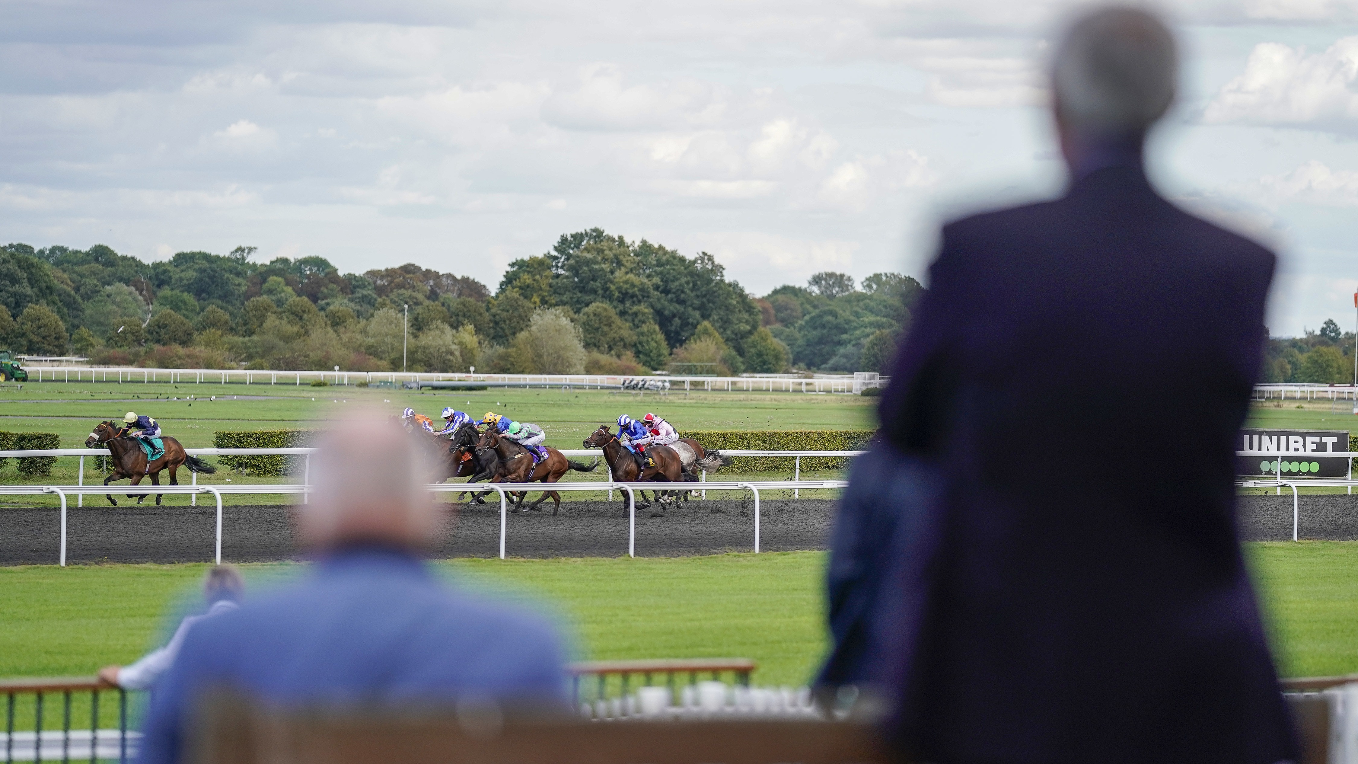 Owners to return to Irish tracks from Monday | Racing