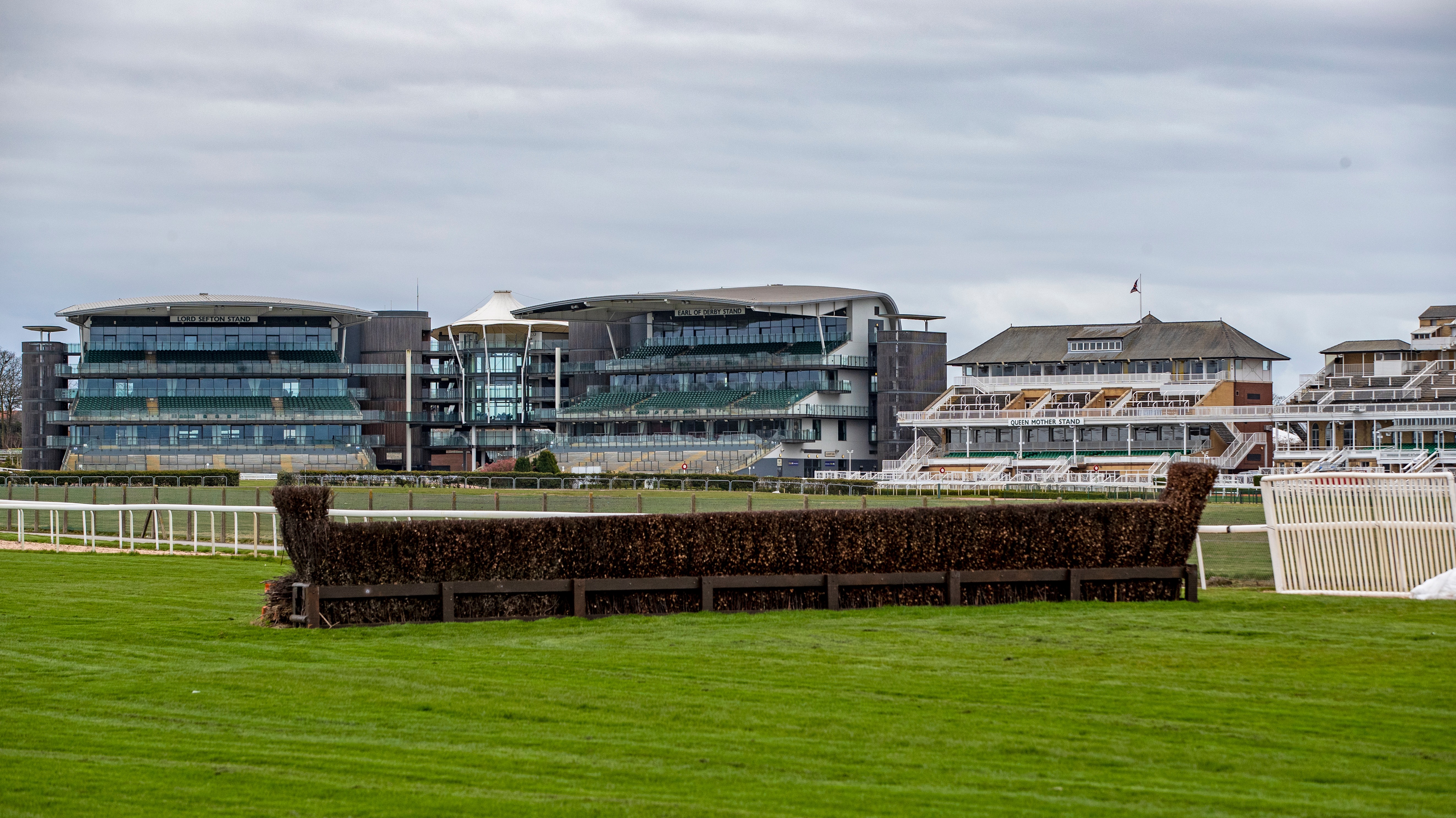 No Change To Grand National Date As Aintree Rules Out Delay Racing