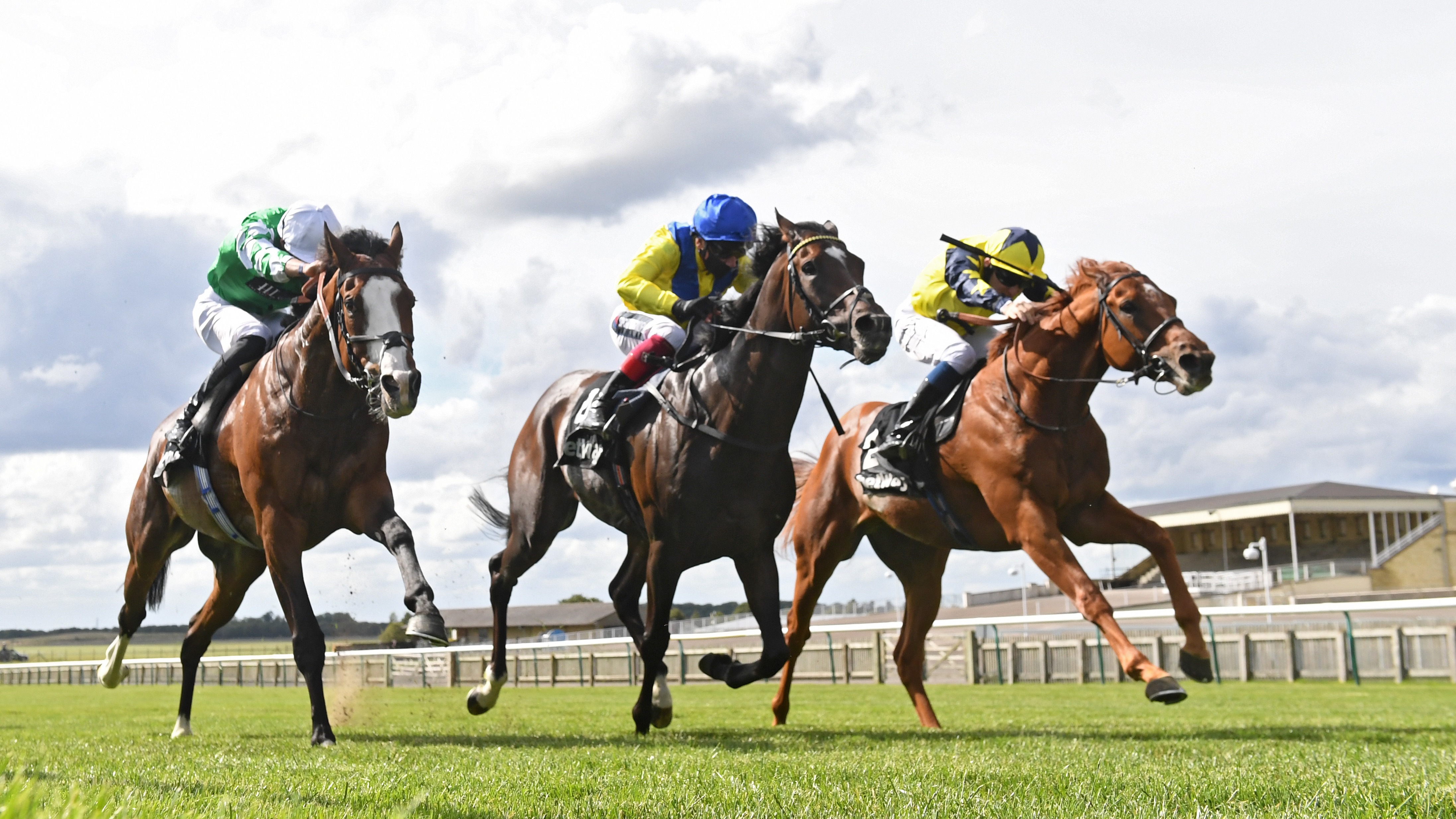Archnem Rivals Universal Order edges out Archer rivals | Racing