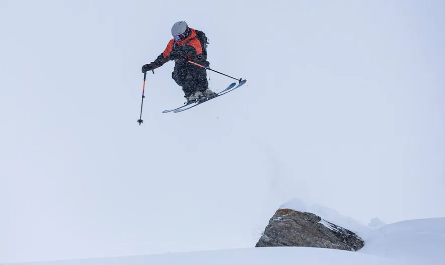 [News] Salomon Unveils the Brigade Index Helmet: the First Recyclable Winter Sports Helmet (Teaser Image)