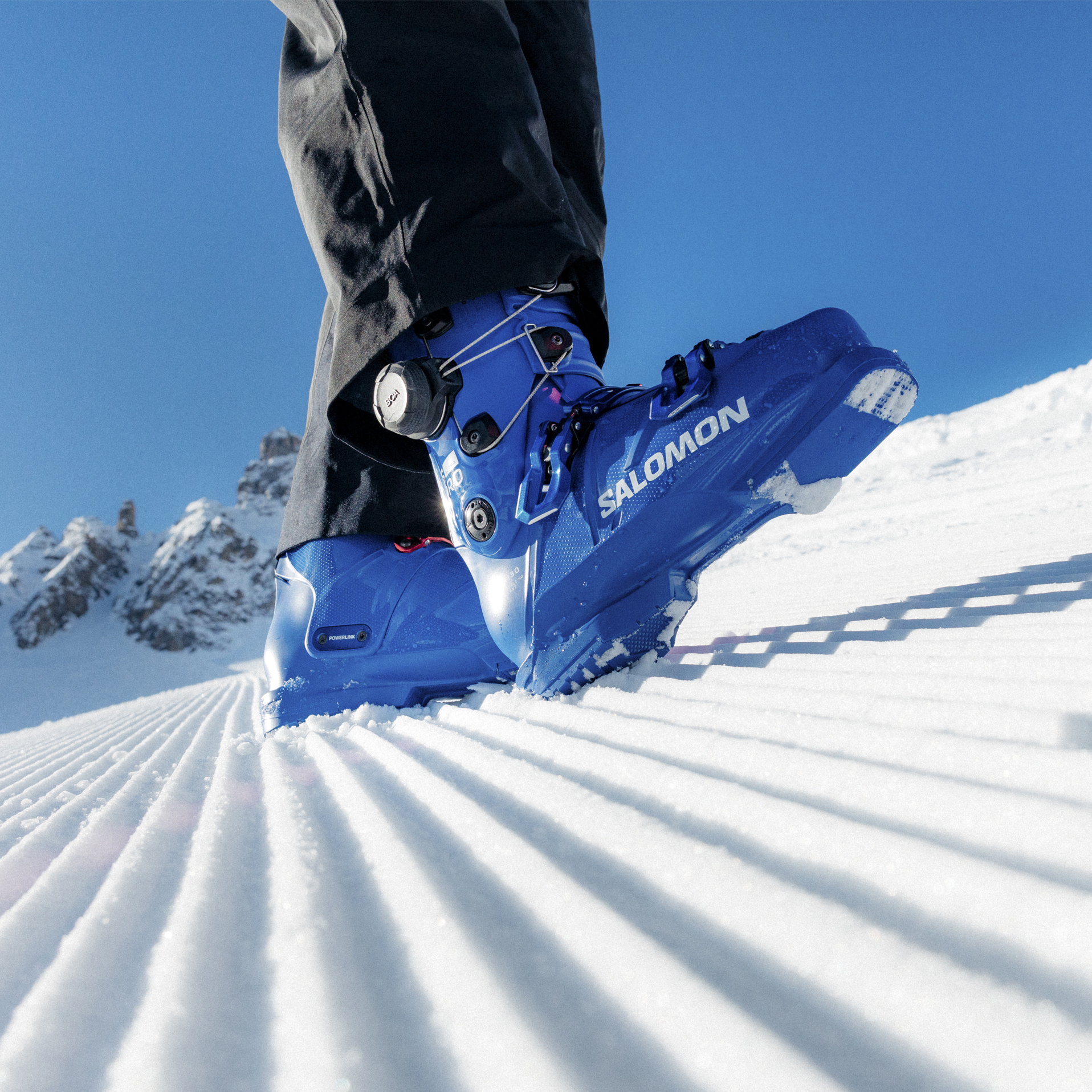 Men's & Women's Skiing Equipment & Clothing | Salomon