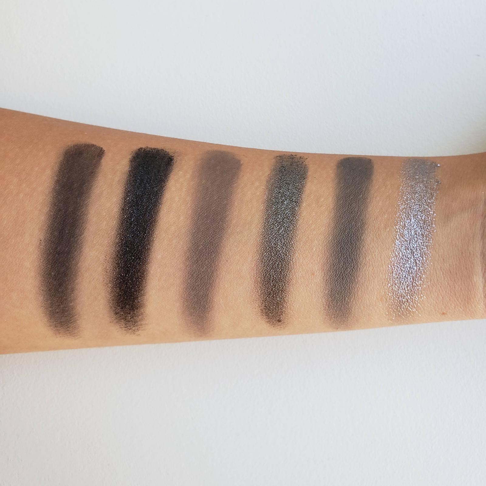 Jeffree Star Cosmetics Cremated Eyeshadow Palette Review Swatches 1