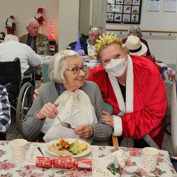 Bupa Enfield residents celebrate Christmas in July