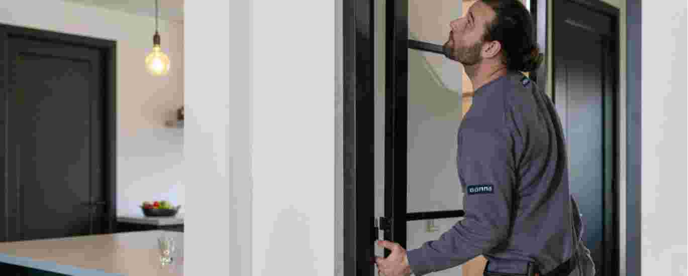 maniac modus Leidinggevende Professioneel je Doors4Life deur laten plaatsen | GAMMA Klusservice