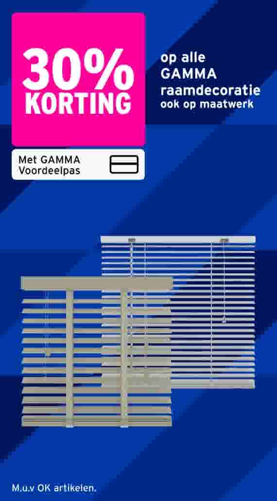 30% korting op alle GAMMA raamdecoratie met GAMMA Voordeelpas, getoond met horizontale jaloezieën op blauwe achtergrond.