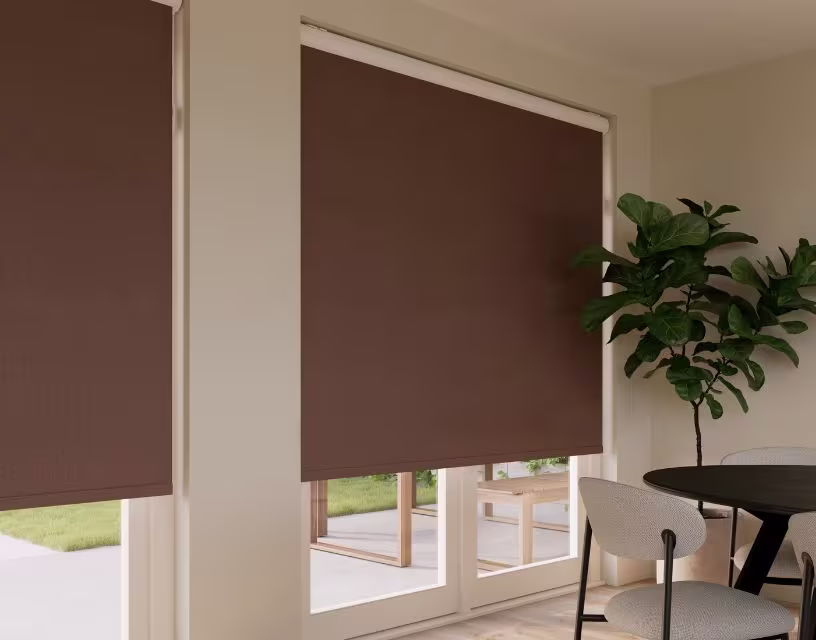 Verduisterende rolgordijnen 