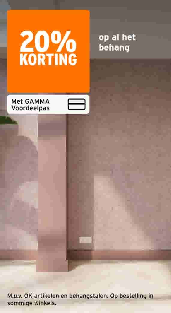 Roze kamer met bloemmotief behang en tekst: 20% korting op al het behang met GAMMA Voordeelpas.