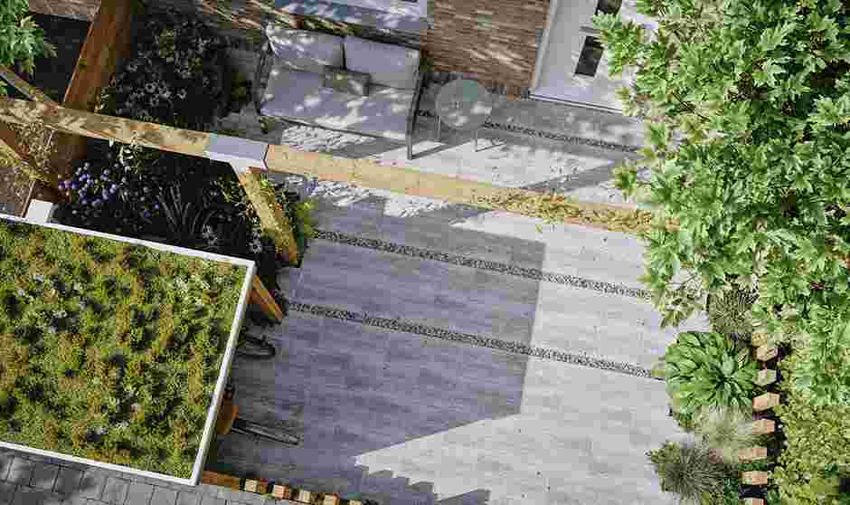 Sfeervolle beplanting voortuin