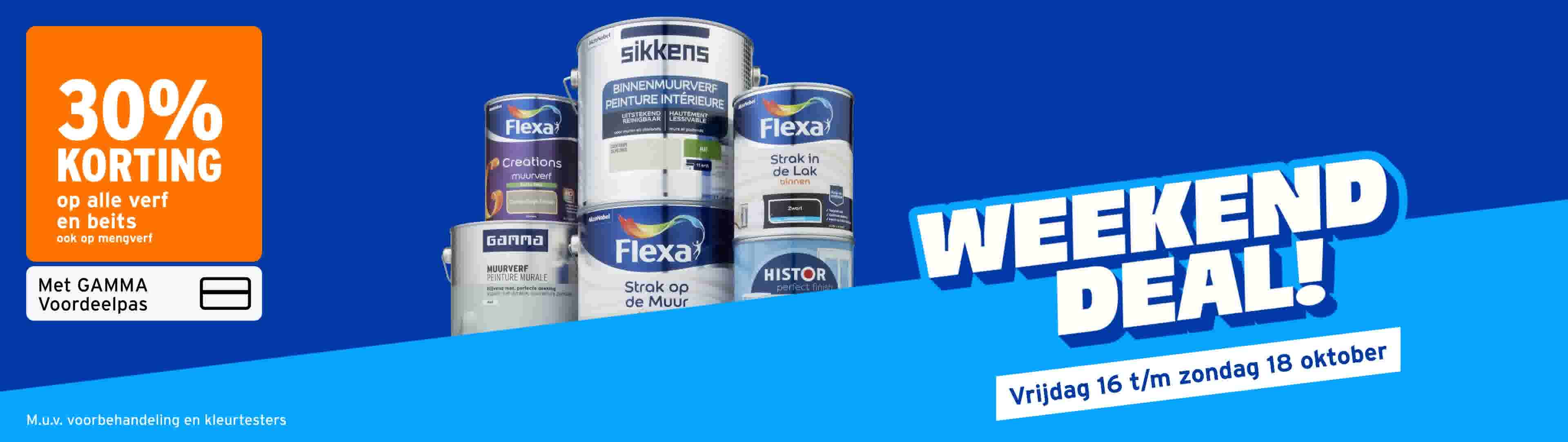 Stapel verfblikken van merken Sikkens, Flexa, Gamma en Histor op blauwe achtergrond met 30% kortingsaanbieding.