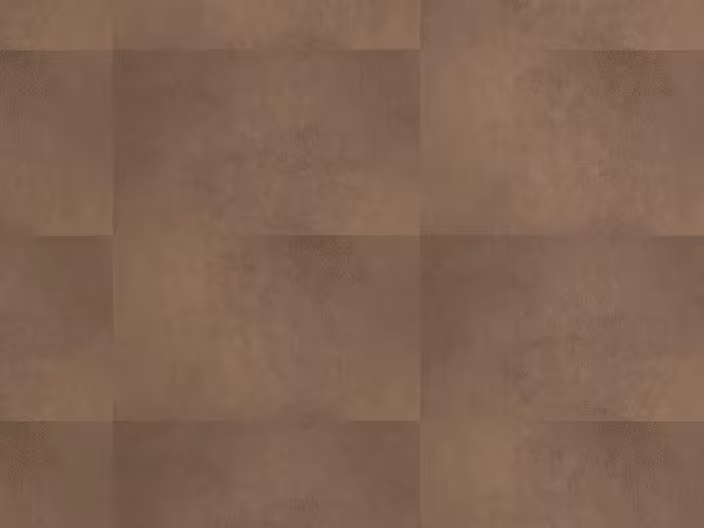 Bruin behang met subtiele textuur, gecombineerd met een groen en beige kussen op een donkerbruin hoofdeinde.