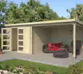 Houten tuinhuis met plat dak en overkapping