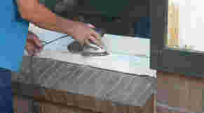 Grote gaten vuller hout Grote gaten vuller hout