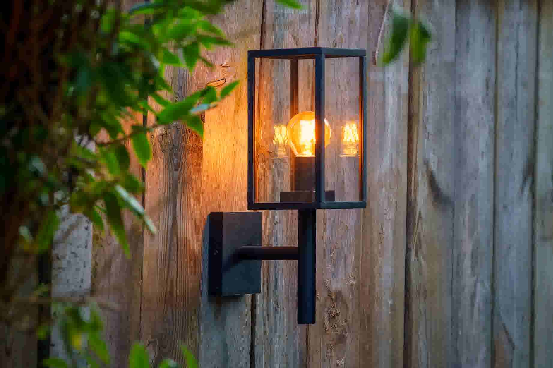 Klusadvies - verlichting - Hoe leg ik tuinverlichting aan? - Thumbnail