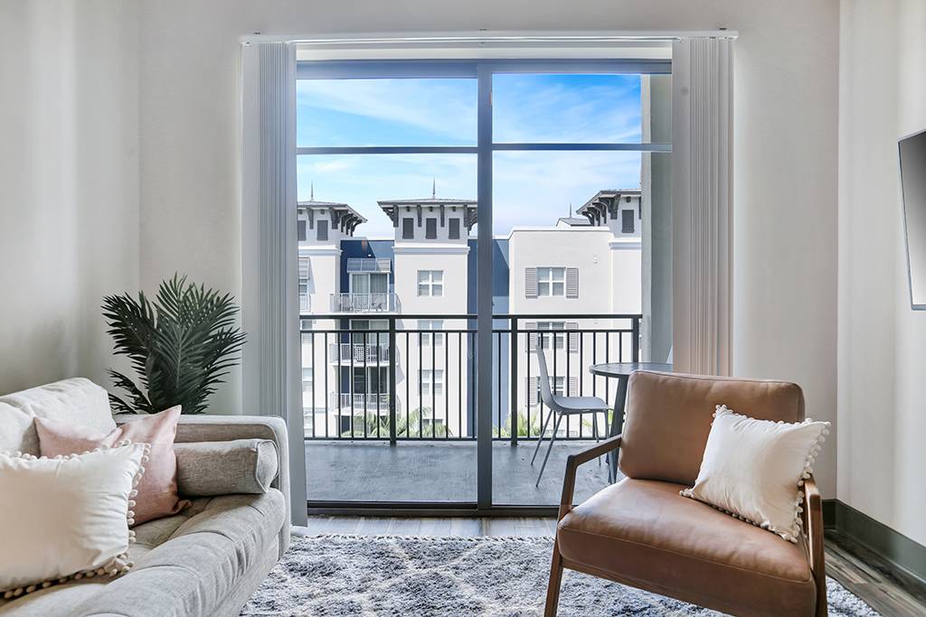 The Edge By Common At Flagler Village | Fort Lauderdale Apartments