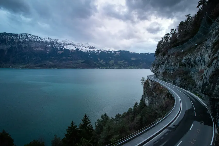 image miniaturaproducto_FLY & DRIVE | Zurique, Lucerna, Interlaken & Genebra