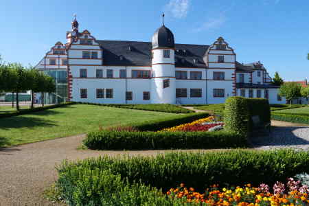 Schloss Ehrenstein nach dem Wiederaufbau