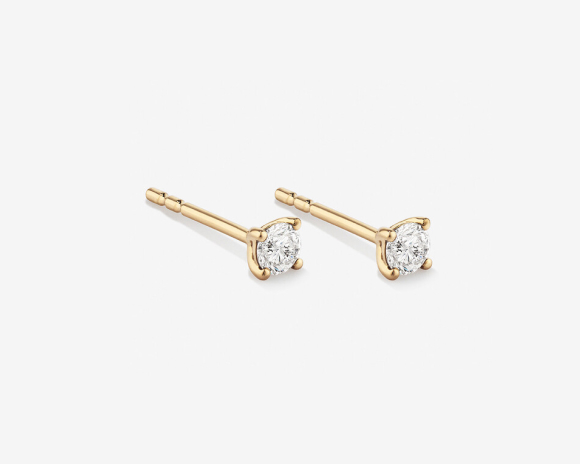 diamond solitaire stud earrings