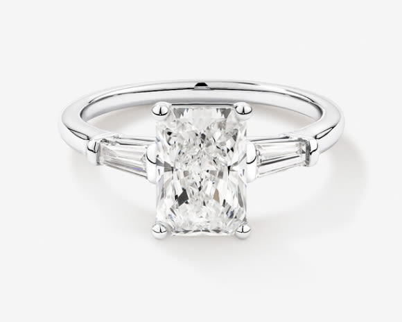 Image - PLP - QuickLink - Engagement - LAB - By Style - Three Stone