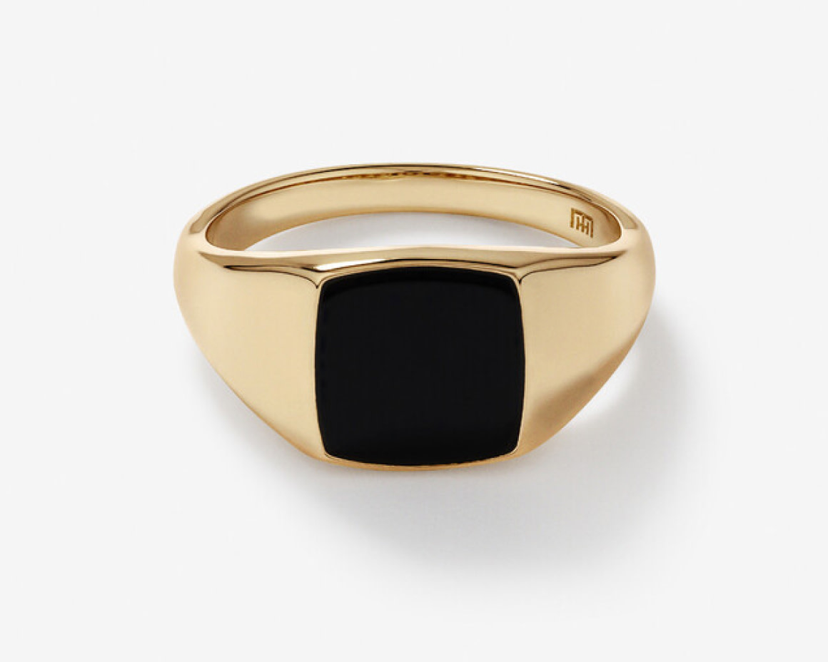 mens onyx yellow gold ring