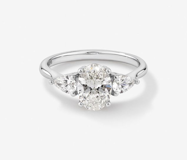 [QQ] AU - PLP - QuickLink Image - Engagement - Engagement Rings - Three Stone