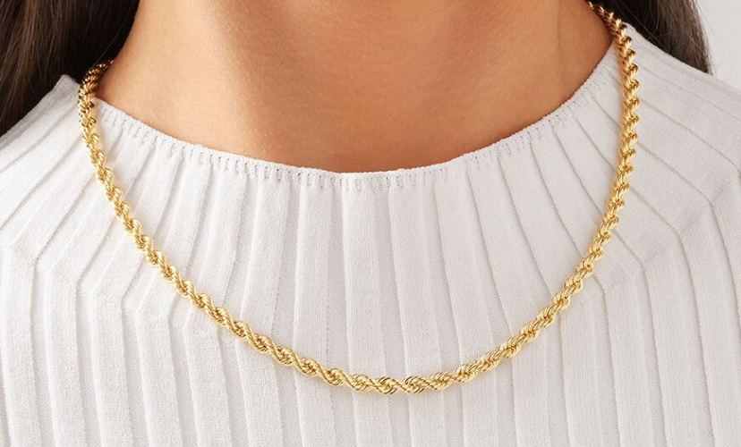 Gold hot sale rope pendant