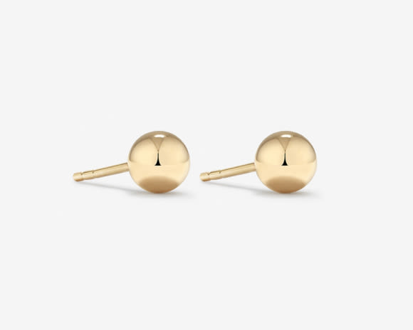 Stud Earrings Quicklink