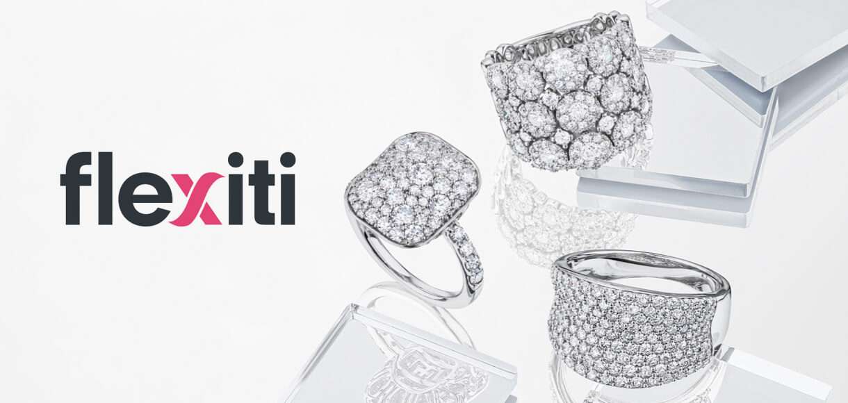 Diamond rings with flexiti logo