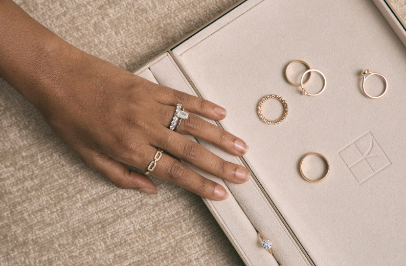 The Beauty of Custom Made Engagement Rings: A Personal Touch for Your Special Moment